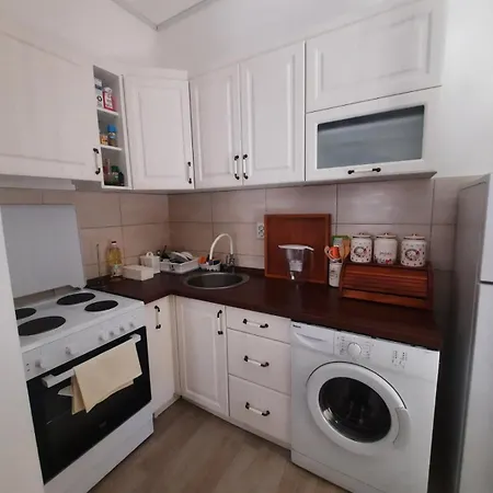 Suncana Oaza Apartamento *